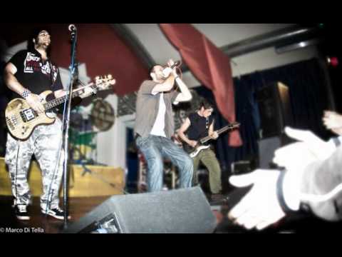 Scream Therapy - Bring Me The Light