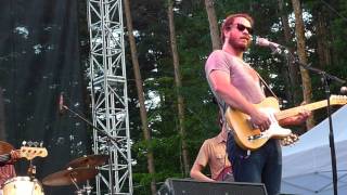 Amos Lee LIVE &quot;I Want To Know&quot; with Mutlu  &quot;Angel&quot; Holyoke