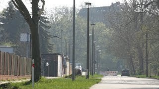 Sanierung der Straßenbeleuchtung: Anwohner am Weg zur Marienmühle in Weißenfels sind besorgt - TV-Bericht mit Interviews mit Andreas Pschribülla und Dominik Schmidt.
