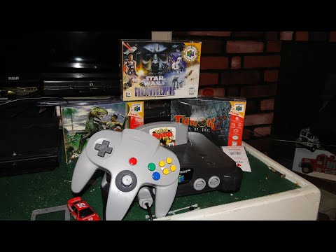 Taking Apart The Old N64 Controller