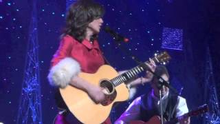 Amy Grant - I need a Silent Night Live Nashville 2011