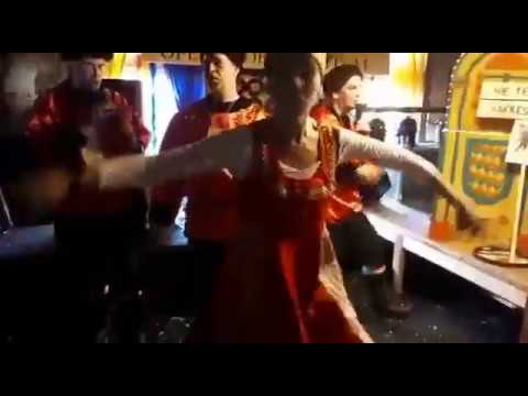 Hakkestamp Café de Linden (Openbloesfestival 2018)