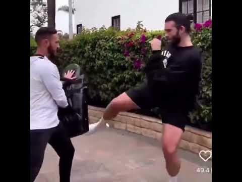 Sam Hyde LAUGHS AT Hasan Puny Piker