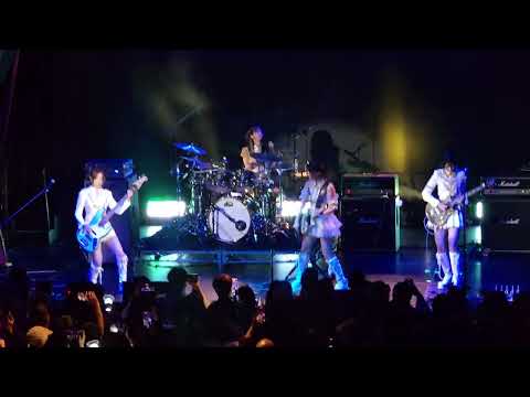 QWER (최애의 아이들) - Dear - Rockation Tour - Los Angeles 2025 4K