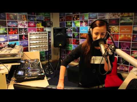 Lady Waks In Da Mix #352 (28-10-2015)