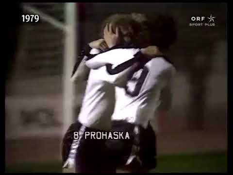 Herbert Prohaska (Áustria) - 26/09/1979 - Áustria 3x1 Hungria - 2 gols