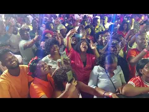 Baló Januário, na casa da mana