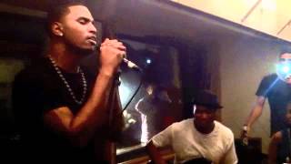 Trey Songz performs &#39;Can&#39;t Be Friends&#39; Live Intimate Show