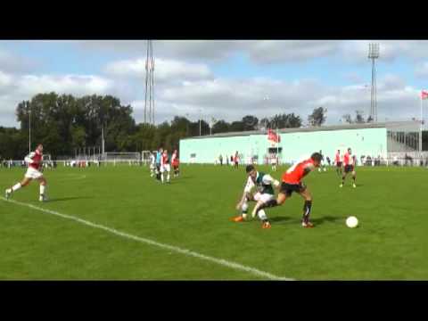 Feyenoord B1 op bezoek bij SVV Schiedam