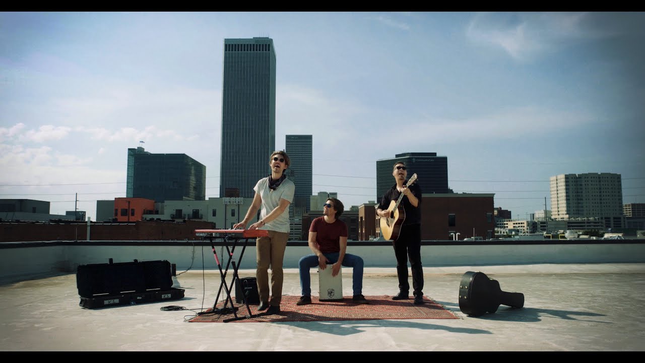 Hanson — Dressed In Brown Eyes