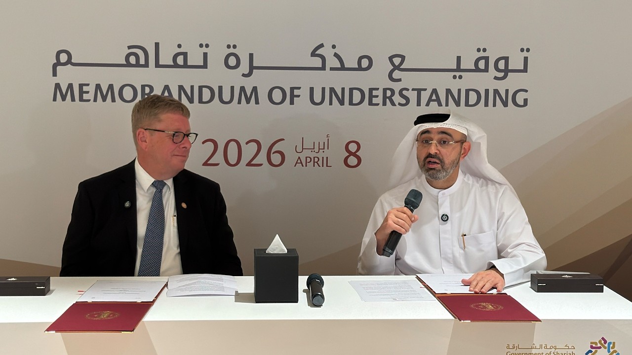 صورة بعنوان: Youtube Image