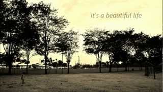 Beautiful Life by Corrinne May (Lyric Video)