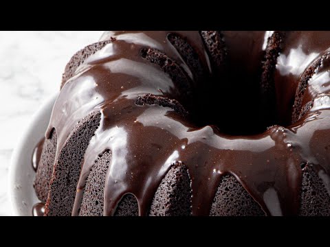 INDULGENT Chocolate Bundt Cake recipe (DOESN'T STICK TO THE PAN!)