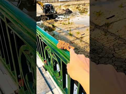 لقيت سبايدرمان هالقد مَوسَّخ عل طريق! 😱🤯 #shorts