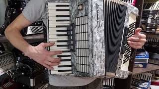 Video thumbnail for Аккордеон Weltmeister Stella 3/4. Продажа 89178145622. 19900₽ by Андрей Захаров