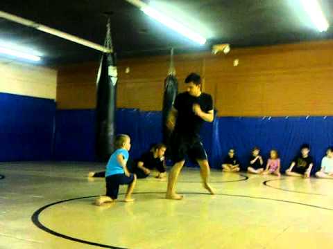 Radu la Arte Martiale