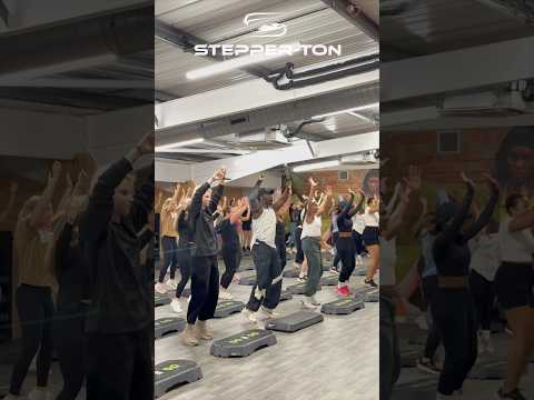 She’s a maniac on the stepper 😁🔥 lets goo #stepperton #juliusburphy #michaelsembello #maniac