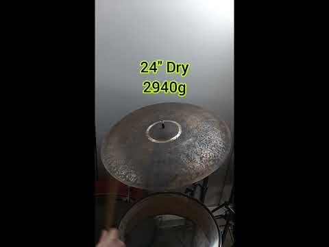 Handmade 24" Dry Ride . 2940g (patina)