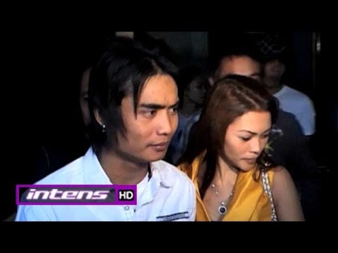 Retaknya Rumah Tangga Charly-Regina - Intens 28 Agustus 2015