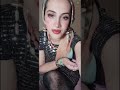 Siyah Çoraplı Türbanlı