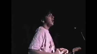 Ween - Don&#39;t Get 2 Close 2 my Fantasy - 1992-11-28 Houston TX Emo&#39;s