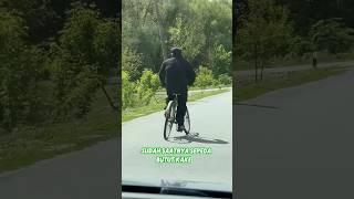 Download lagu GRANDPA'S BIKE WAS DESTROYED, SAD, BECAUSE IT WAS REPLACED WITH A BETTER ONE, HE COULDN'T USE IT ... mp3 Download lagu GRANDPA'S BIKE WAS DESTROYED, SAD, BECAUSE IT WAS REPLACED WITH A BETTER ONE, HE COULDN'T USE IT ... mp3