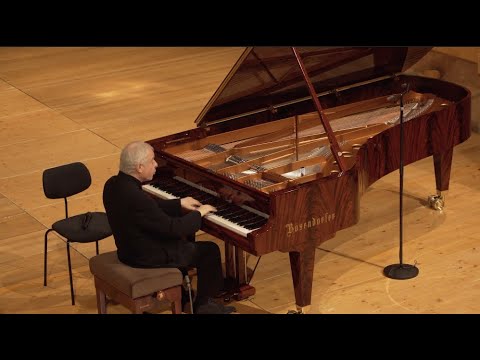MOZART Sonate Nr. 17 in B-Dur KV 570 (András Schiff)