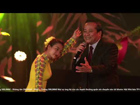 Thể hiện bởi Đình Thậm
