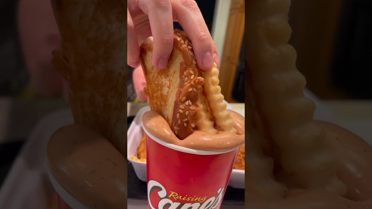Raising Canes secret menu & menu hacks! Check my post for all the details! #secretmenu #foodie #food