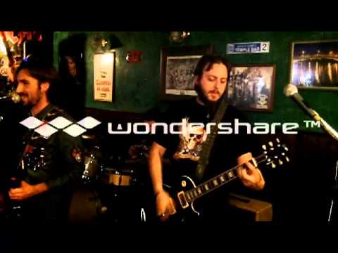 Brass - LE FORBICI DI ATROPO