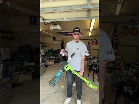 Only the essentials #bluecollar #jobsite #constructionhumor #manuallabor #tradesman #tradies