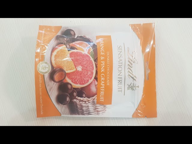 Vídeo relacionado con Lindt Sensation Fruit - Bolitas de Chocolate Negro con Frambuesa y Arándano Rojo, bolitas de chocolate con interior de fruta, 150gr