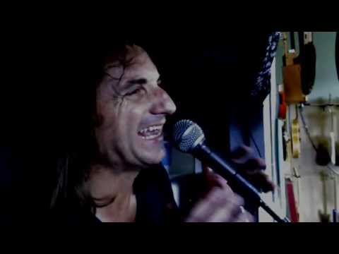 Last Hug - Lou Mars - Phoenix Ashes