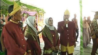 Download lagu ARIYON || SAYANG (MANSYUR S) || LIVE OT ROYAL FLUSH DESA BENAWA mp3
