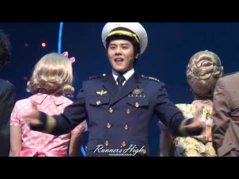 [Fancam] 130115 ZE:A Dongjun - 캐치미이프유캔 커튼콜 (16:00)