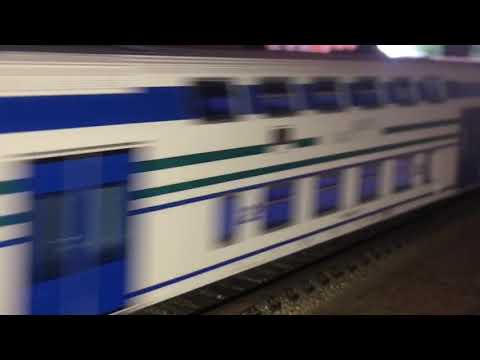 Locomotiva E464 Vitrains