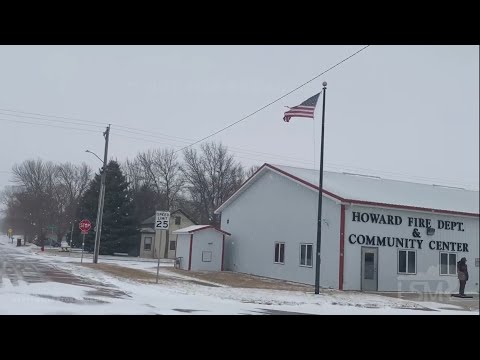 01-23-2021 Howard, SD - Light Snow Falls Over a Sleepy City