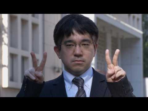 Japanese researchers warn of fingerprint theft from 'peace' signs in digital photographs