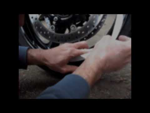 comment poser liseret de jante moto