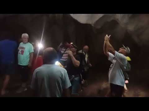 Visitando La Cueva De Ambrosio, Varadero, Matanzas, Cuba Socialista.