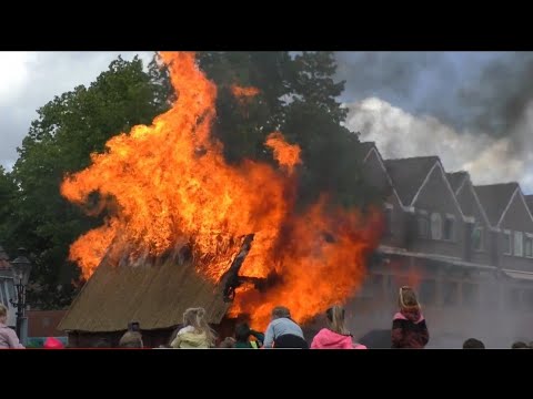 Brandweer Rukt Uit voor een Uitslaande brand aan de nieuwe erf in Lunteren (DEMO!}