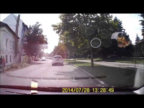 NádasU jobbkéz de csak dísznek