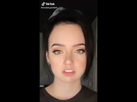 The Lady With The Bendy Face !