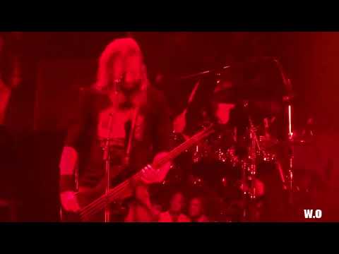 Videoclip de Circle of Cysquatch (Live) — Mastodon