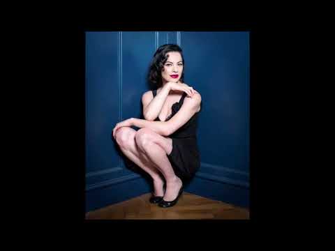Camille O'Sullivan - Next (Jacques Brel cover) (live)