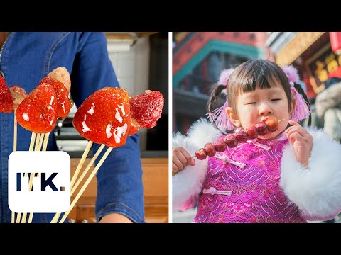 How to make strawberry tanghulu (糖葫芦) at home