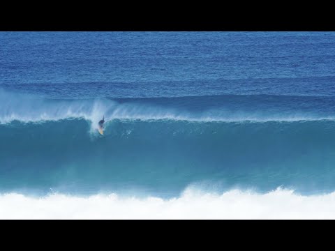 First BIG Swell of the Year, 15+ foot Face Waves Uluwatu