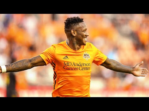 Every Angle: Romell Quioto leaves defender on the floor