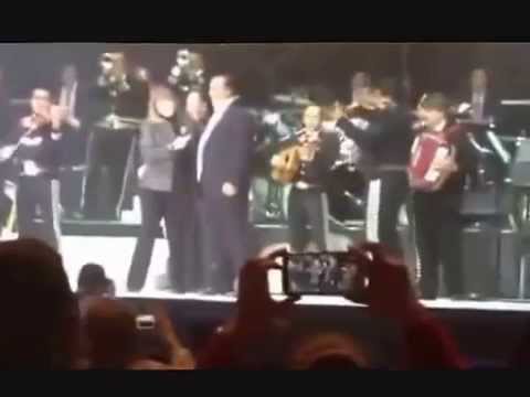 Juan Gabriel- Yolanda Del Rio