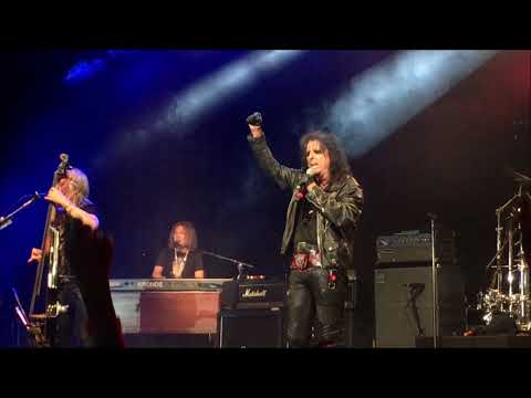 Hollywood Vampires - LIVE in Denver, Co 2019 - We Gotta Rise